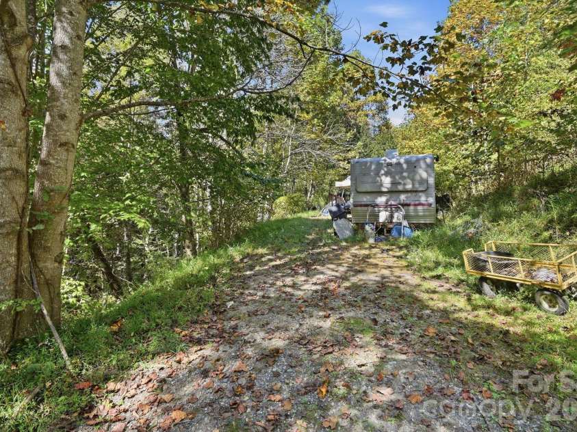 255 Dusty Lane, Marshall, NC 28753.  MLS# CAR4432122, YatesRealty ID 55085. 
