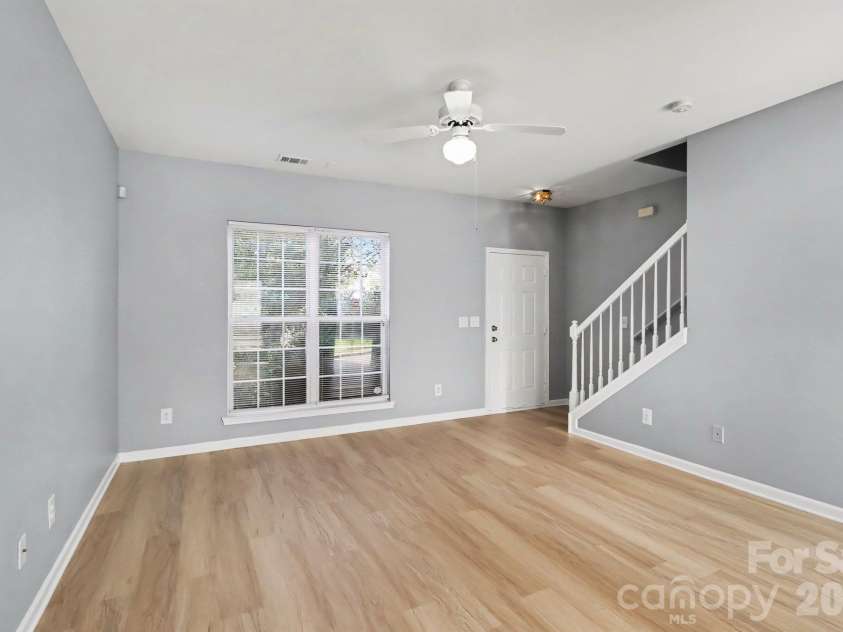 1231 Joannas Court, Charlotte, NC 28214.  MLS# CAR4431861, YatesRealty ID 55089. 