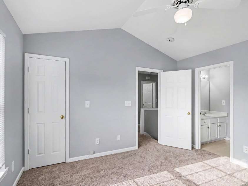 1231 Joannas Court, Charlotte, NC 28214.  MLS# CAR4431861, YatesRealty ID 55089. 
