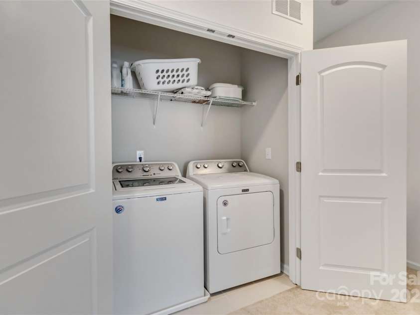 1129 Doveridge Street, Charlotte, NC 28273.  MLS# CAR4234394, YatesRealty ID 5509. 