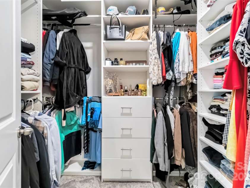 1129 Doveridge Street, Charlotte, NC 28273.  MLS# CAR4234394, YatesRealty ID 5509. 