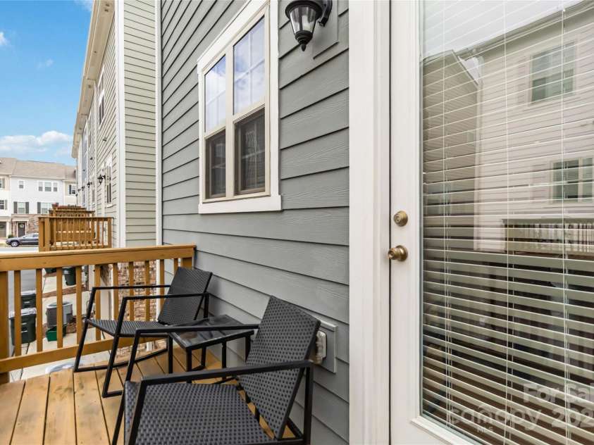 1129 Doveridge Street, Charlotte, NC 28273.  MLS# CAR4234394, YatesRealty ID 5509. 