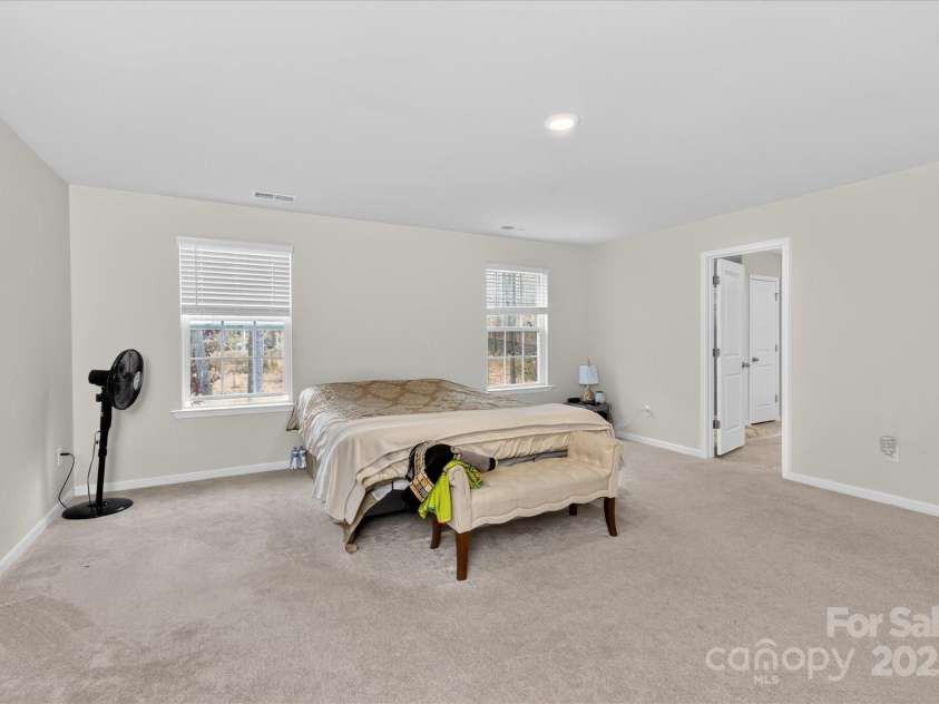 13017 Cinnamon Fern Lane, Mint Hill, NC 28227.  MLS# CAR4330864, YatesRealty ID 5509. 