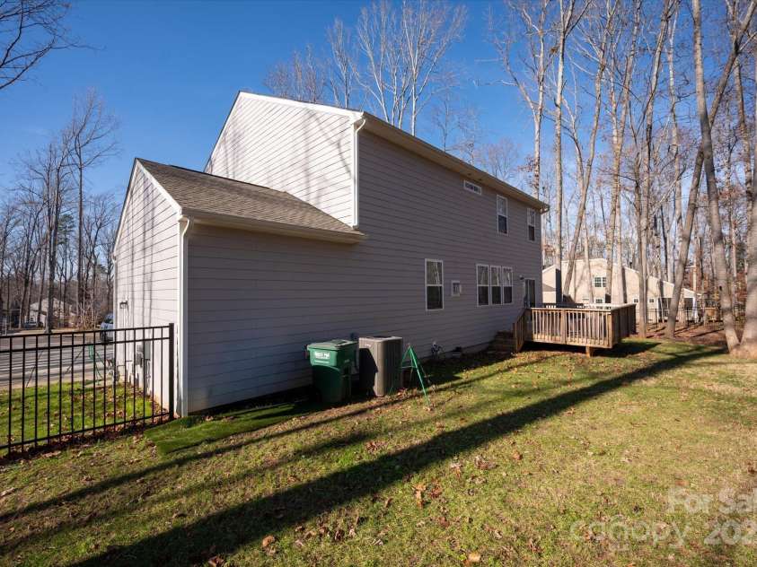 13017 Cinnamon Fern Lane, Mint Hill, NC 28227.  MLS# CAR4330864, YatesRealty ID 5509. 