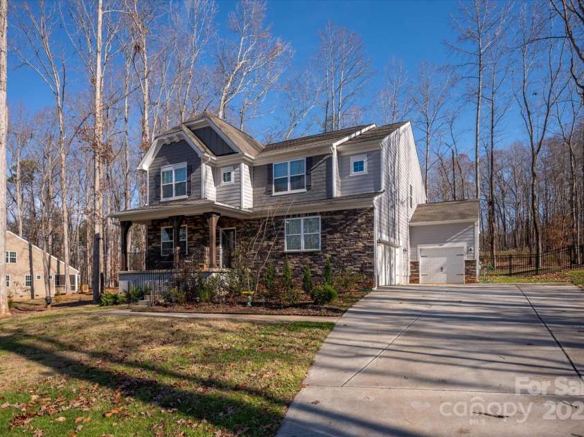 13017 Cinnamon Fern Lane, Mint Hill, NC 28227.  MLS# CAR4330864, YatesRealty ID 5509. 