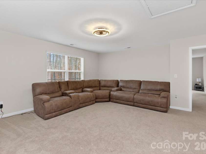 13017 Cinnamon Fern Lane, Mint Hill, NC 28227.  MLS# CAR4330864, YatesRealty ID 5509. 
