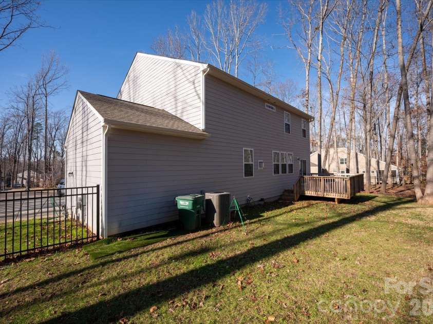 13017 Cinnamon Fern Lane, Mint Hill, NC 28227.  MLS# CAR4330864, YatesRealty ID 5509. 