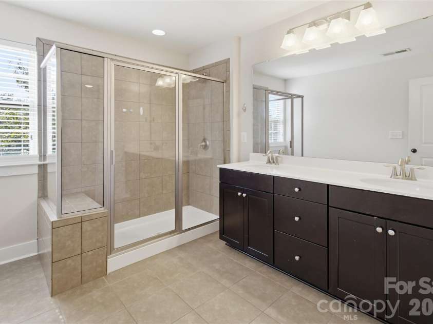 1251 Badger Court, Charlotte, NC 28206.  MLS# CAR4432140, YatesRealty ID 55092. 