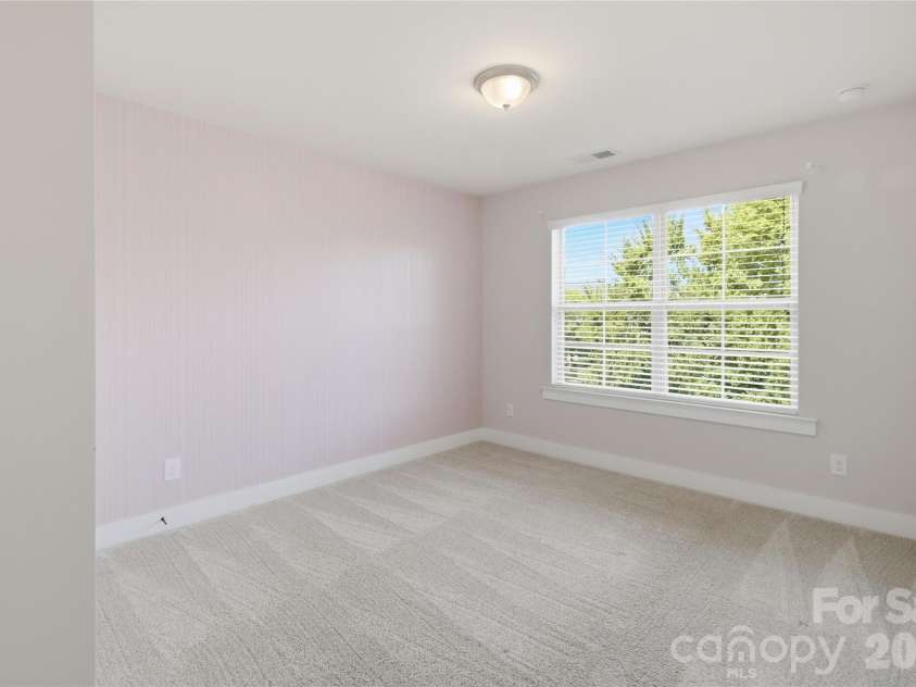 1251 Badger Court, Charlotte, NC 28206.  MLS# CAR4432140, YatesRealty ID 55092. 