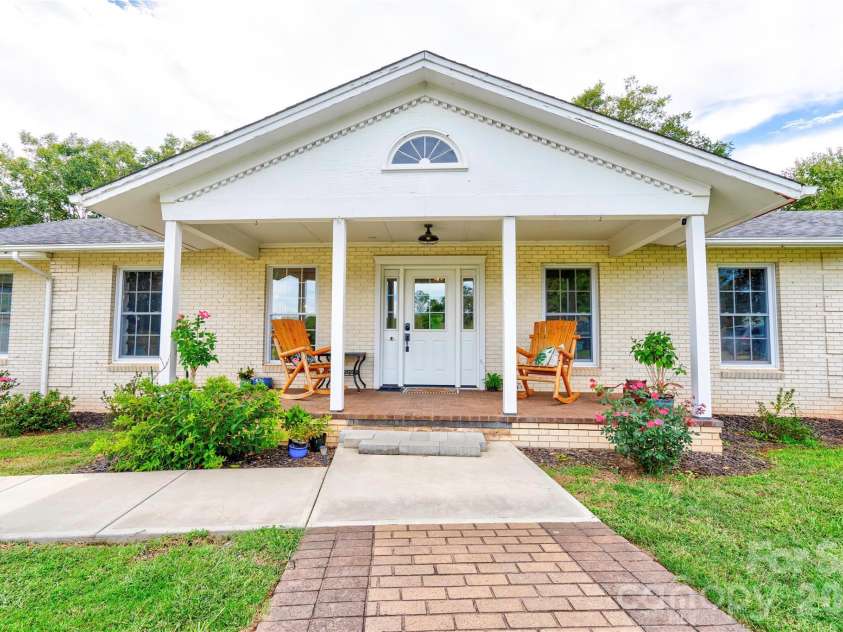 129 Church View Drive, Lawndale, NC 28090.  MLS# CAR4431731, YatesRealty ID 55093. Covered Front Porch