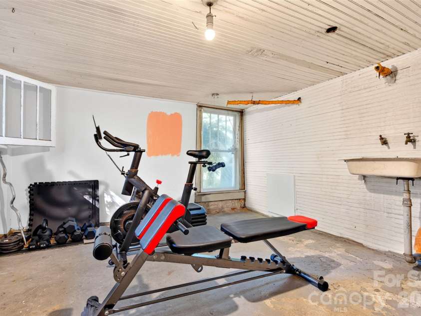 26 Hillside Drive, Marion, NC 28752.  MLS# CAR4430490, YatesRealty ID 55094. 