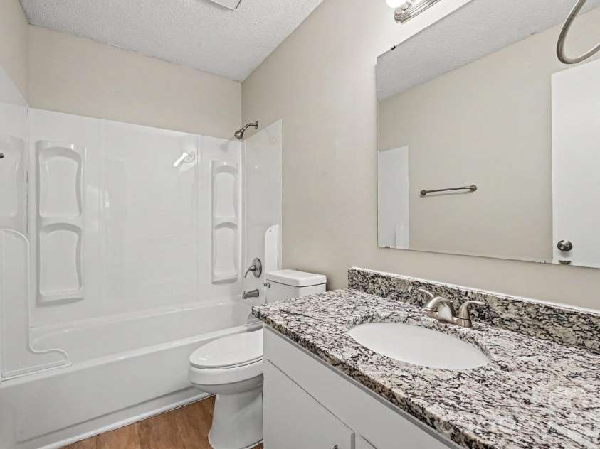 11059 Hunter trail Lane, Charlotte, NC 28226.  MLS# CAR4429978, YatesRealty ID 55095. 