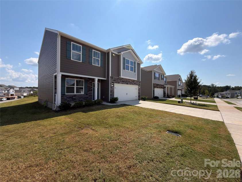 3049 Sassafras Trail, Gastonia, NC 28056.  MLS# CAR4432151, YatesRealty ID 55097. 