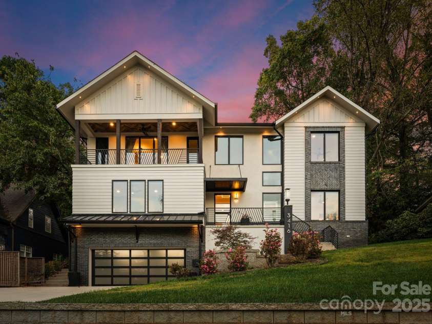 3416 Windsor Drive, Charlotte, NC 28209.  MLS# CAR4307597, YatesRealty ID 551. 