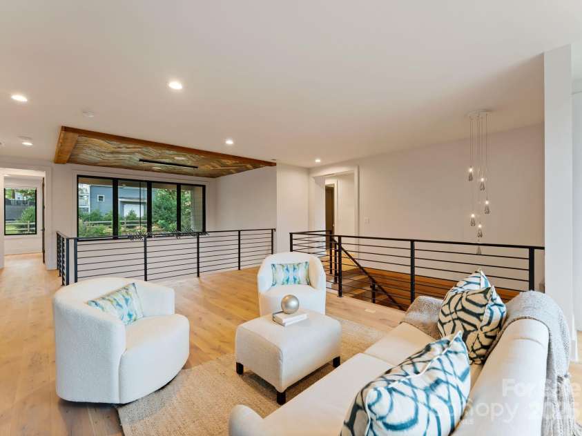 3416 Windsor Drive, Charlotte, NC 28209.  MLS# CAR4307597, YatesRealty ID 551. 