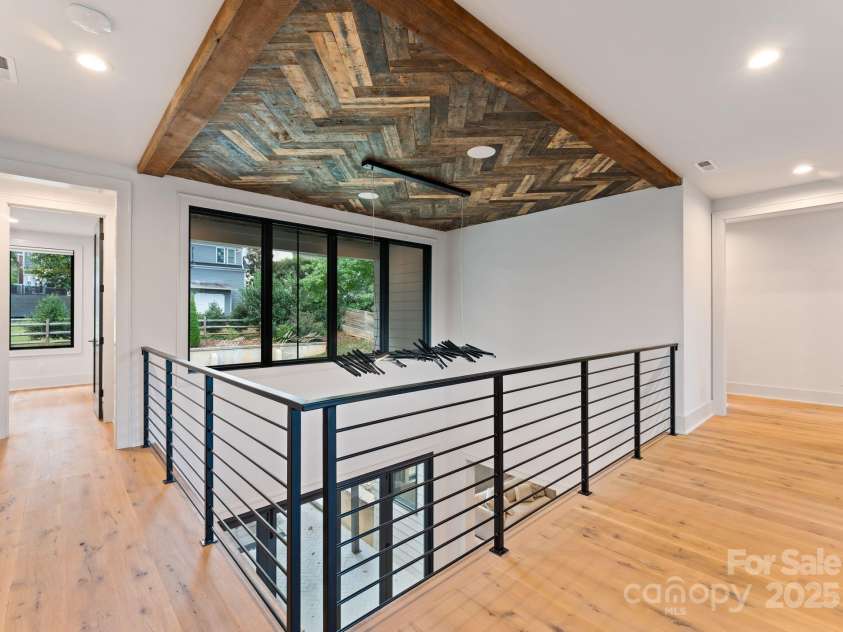 3416 Windsor Drive, Charlotte, NC 28209.  MLS# CAR4307597, YatesRealty ID 551. 