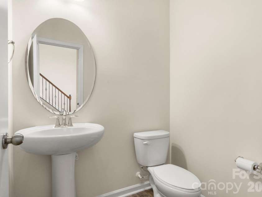 1278 Hideaway Gulch Drive, Fort Mill, SC 29715.  MLS# CAR4337498, YatesRealty ID 5510. Downstairs half bathroom