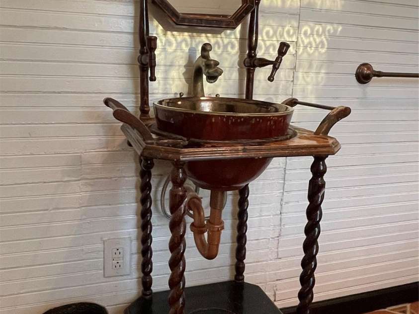 801 3rd Street, Spencer, NC 28159.  MLS# CAR4238622, YatesRealty ID 5510. Vintage style vanity in back bathroom