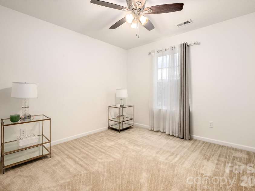 13611 Browhill Lane, Charlotte, NC 28278.  MLS# CAR4431970, YatesRealty ID 55100. 