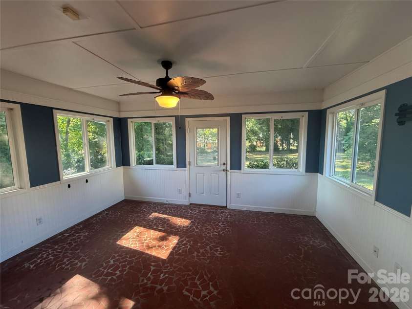 3309 Gardner Park Drive, Gastonia, NC 28054.  MLS# CAR4432163, YatesRealty ID 55102. 
