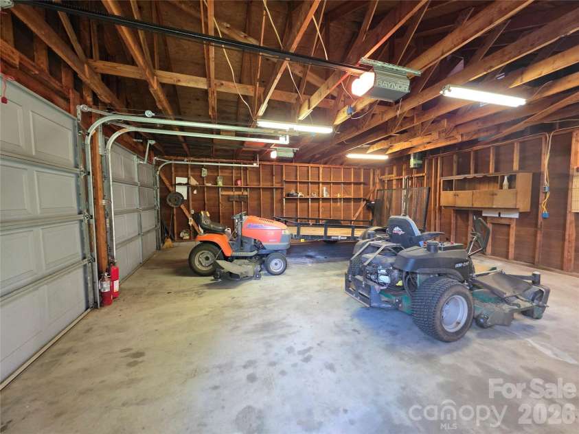 4106 Dallas High Shoals Highway, Dallas, NC 28034.  MLS# CAR4432167, YatesRealty ID 55108. 