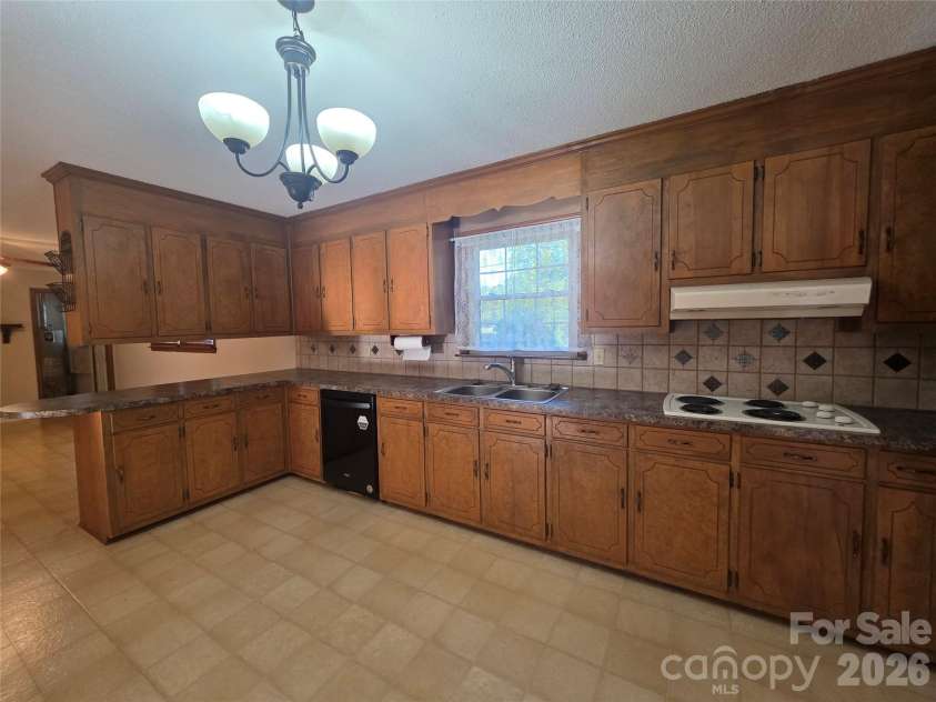 4106 Dallas High Shoals Highway, Dallas, NC 28034.  MLS# CAR4432167, YatesRealty ID 55108. 