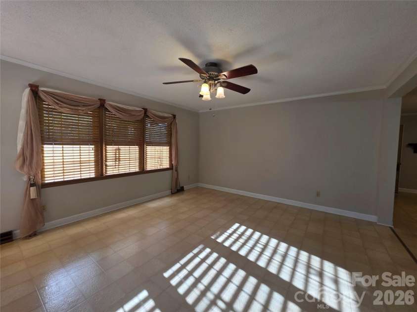 4106 Dallas High Shoals Highway, Dallas, NC 28034.  MLS# CAR4432167, YatesRealty ID 55108. 