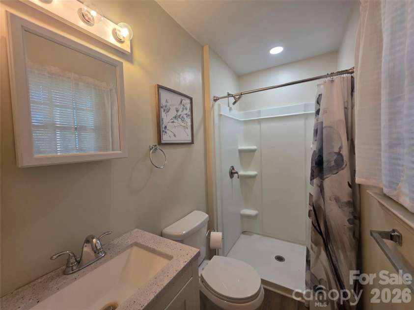 4106 Dallas High Shoals Highway, Dallas, NC 28034.  MLS# CAR4432167, YatesRealty ID 55108. 