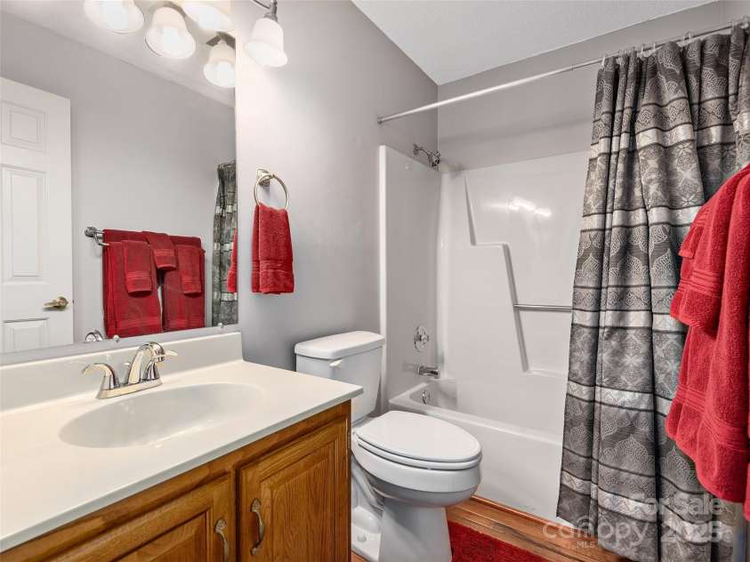 525 Maren Court, Hendersonville, NC 28739.  MLS# CAR4245634, YatesRealty ID 5511. 