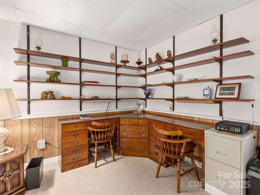 525 Maren Court, Hendersonville, NC 28739.  MLS# CAR4245634, YatesRealty ID 5511. 