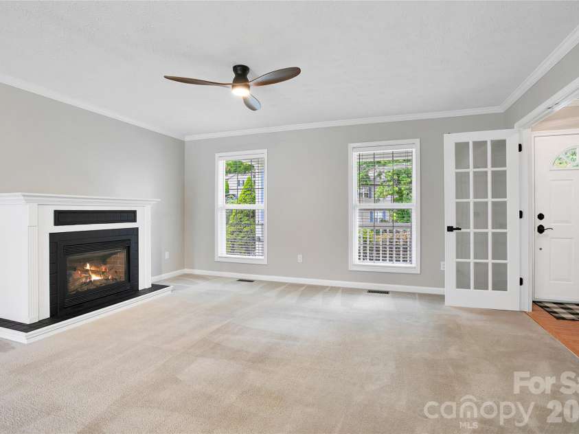 234 High Ridge Drive, Mills River, NC 28759.  MLS# CAR4431483, YatesRealty ID 55110. 