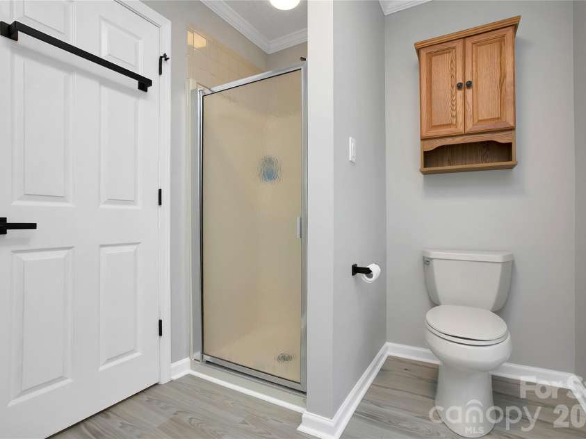 234 High Ridge Drive, Mills River, NC 28759.  MLS# CAR4431483, YatesRealty ID 55110. 