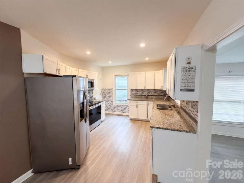 199 Vance Drive, Concord, NC 28025.  MLS# CAR4432162, YatesRealty ID 55112. 
