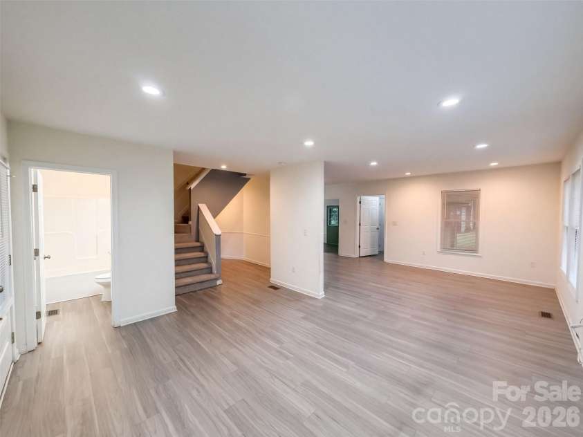 199 Vance Drive, Concord, NC 28025.  MLS# CAR4432162, YatesRealty ID 55112. 