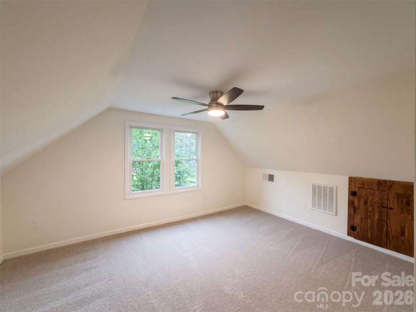 199 Vance Drive, Concord, NC 28025.  MLS# CAR4432162, YatesRealty ID 55112. 