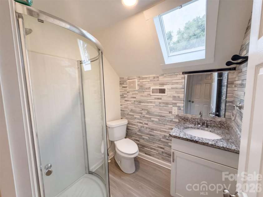 199 Vance Drive, Concord, NC 28025.  MLS# CAR4432162, YatesRealty ID 55112. 