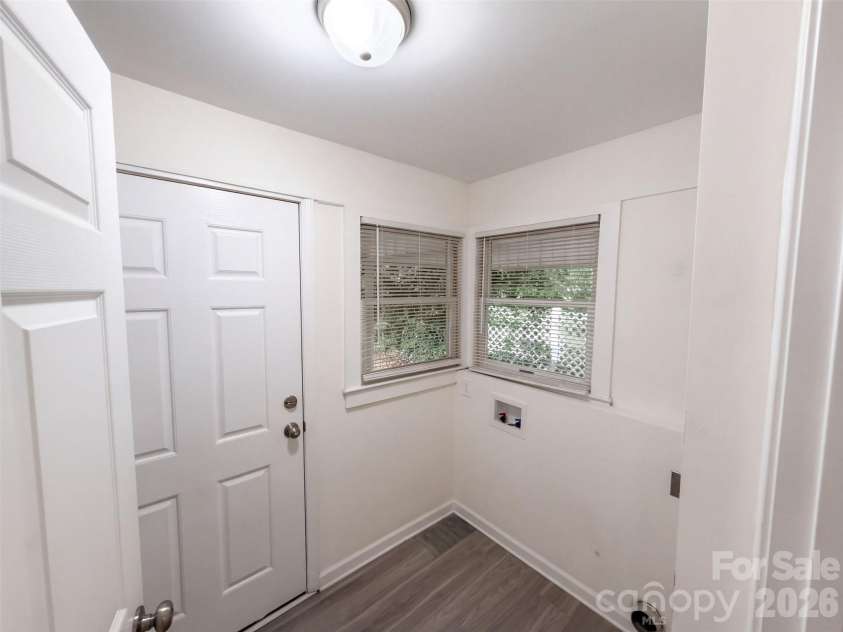 199 Vance Drive, Concord, NC 28025.  MLS# CAR4432162, YatesRealty ID 55112. 