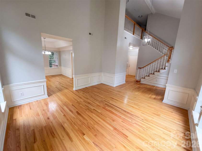 6306 Oxwynn Lane, Charlotte, NC 28270.  MLS# CAR4432171, YatesRealty ID 55114. 