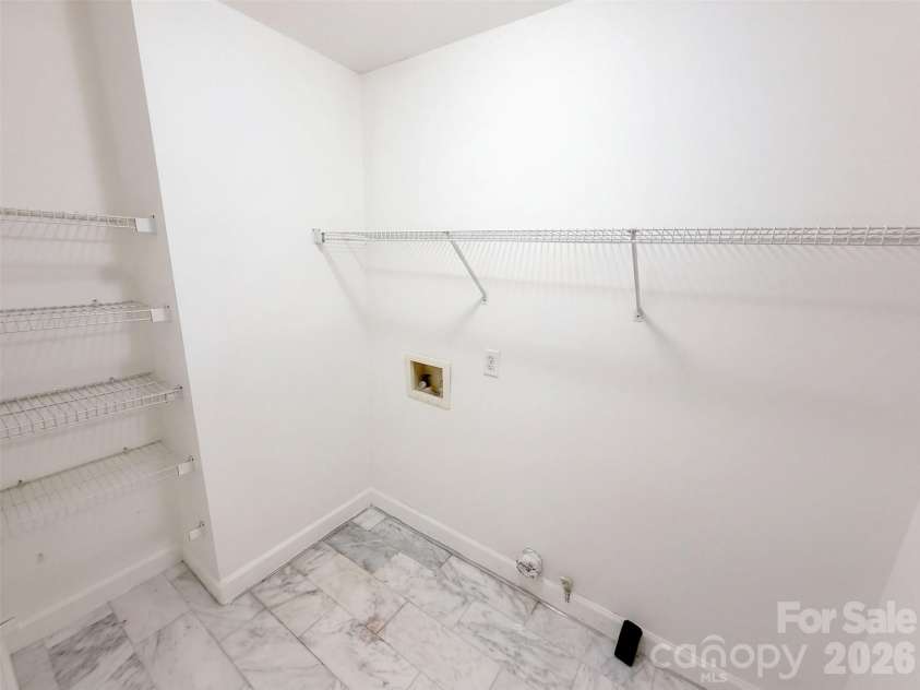 6306 Oxwynn Lane, Charlotte, NC 28270.  MLS# CAR4432171, YatesRealty ID 55114. 