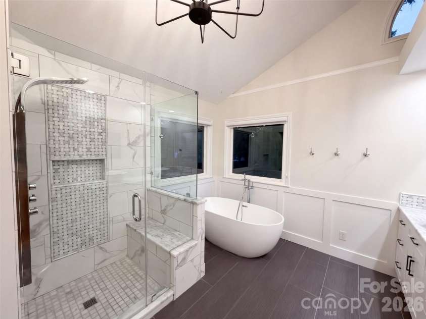 2315 Heathershire Lane, Matthews, NC 28105.  MLS# CAR4432198, YatesRealty ID 55115. 