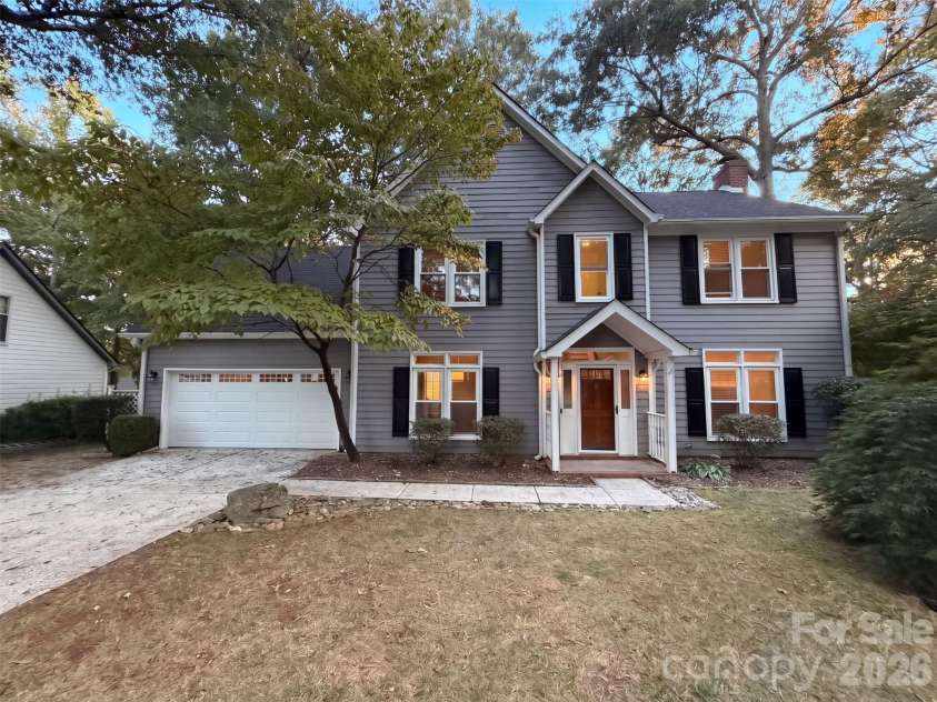 2315 Heathershire Lane, Matthews, NC 28105.  MLS# CAR4432198, YatesRealty ID 55115. 