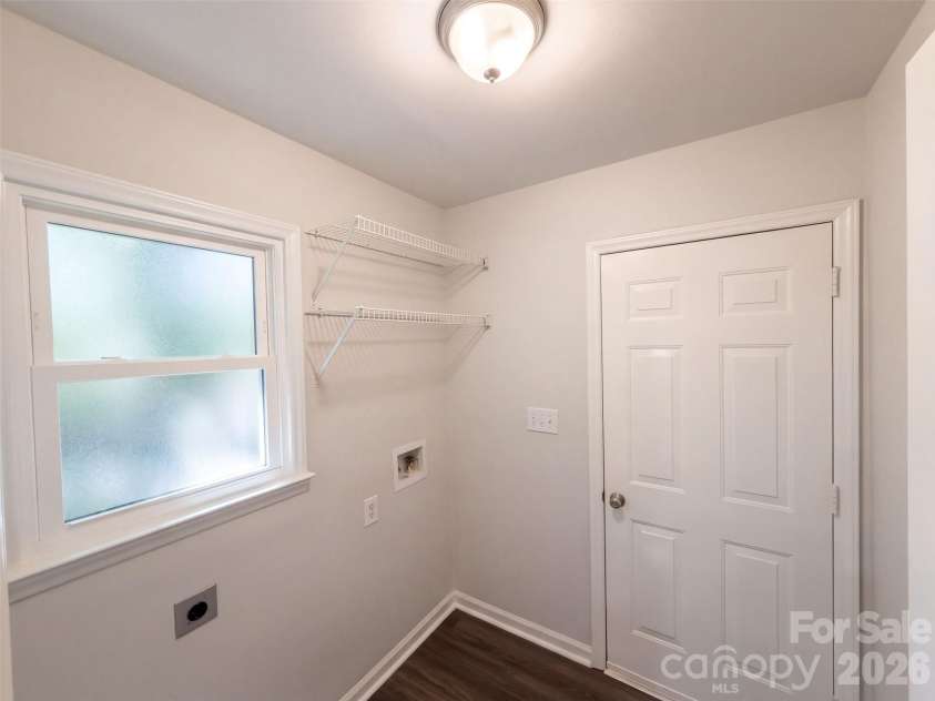 1104 Thoroughbred Place, Concord, NC 28027.  MLS# CAR4432188, YatesRealty ID 55118. 