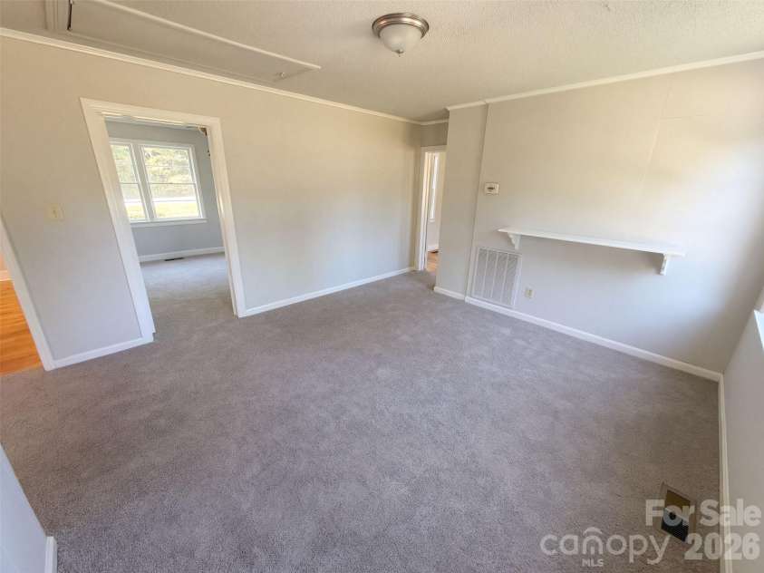521 Grace Avenue, Lancaster, SC 29720.  MLS# CAR4432190, YatesRealty ID 55119. 