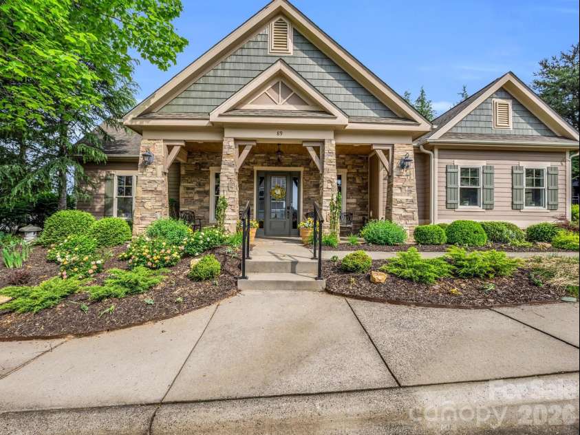 16 Southern Way Lane, Leicester, NC 28748.  MLS# CAR4332665, YatesRealty ID 5512. 
