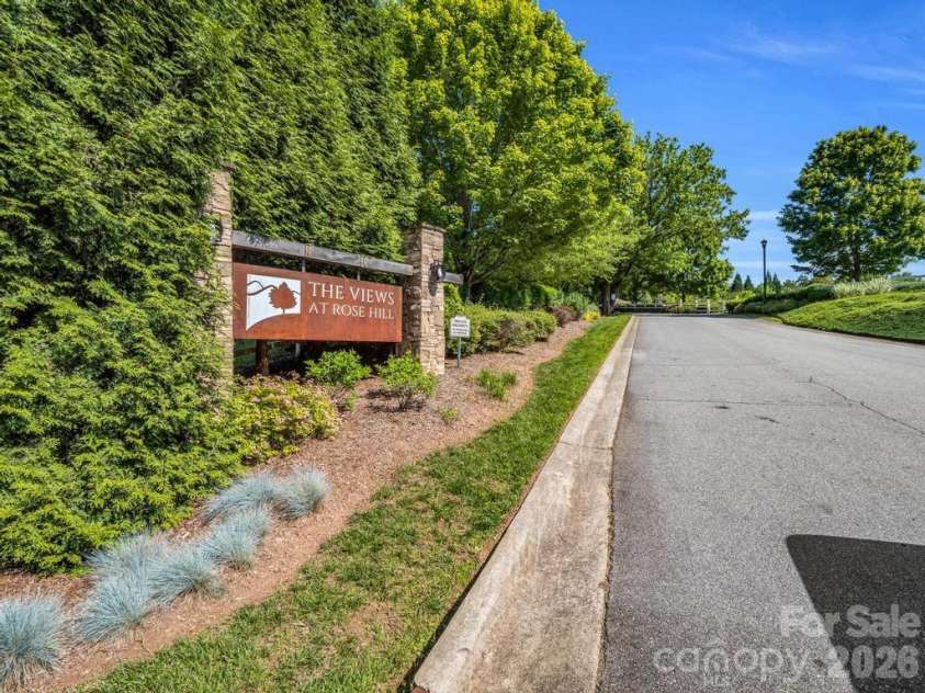 16 Southern Way Lane, Leicester, NC 28748.  MLS# CAR4332665, YatesRealty ID 5512. 