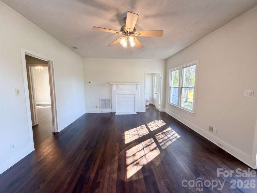 208 Pressly Street, Clover, SC 29710.  MLS# CAR4432192, YatesRealty ID 55120. 