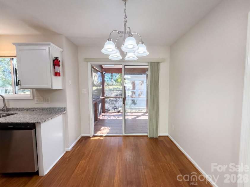 10526 Glory Meadow Court, Charlotte, NC 28278.  MLS# CAR4432181, YatesRealty ID 55121. 