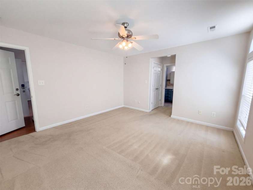 10526 Glory Meadow Court, Charlotte, NC 28278.  MLS# CAR4432181, YatesRealty ID 55121. 