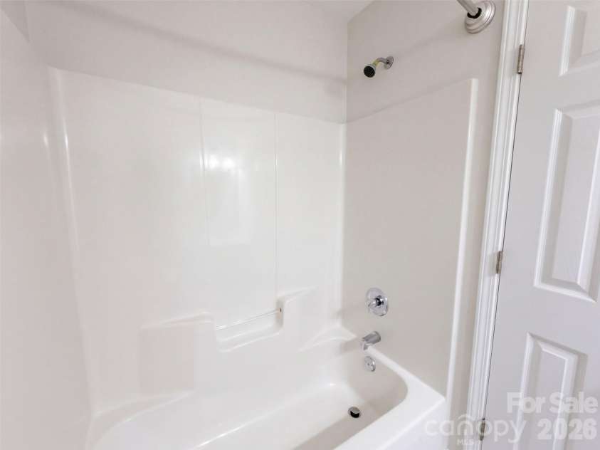 10526 Glory Meadow Court, Charlotte, NC 28278.  MLS# CAR4432181, YatesRealty ID 55121. 