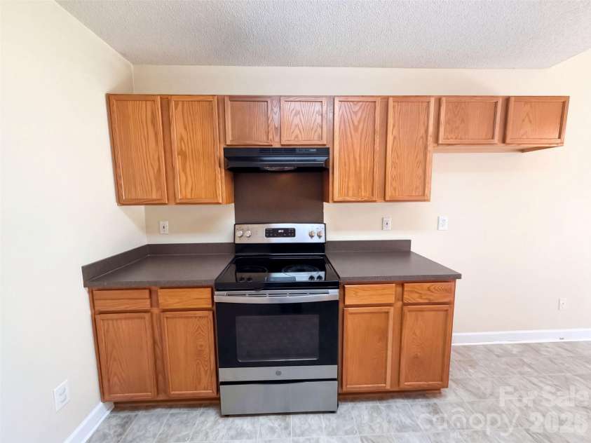 2749 Ramble Wood Court, Rock Hill, SC 29730.  MLS# CAR4432183, YatesRealty ID 55122. 